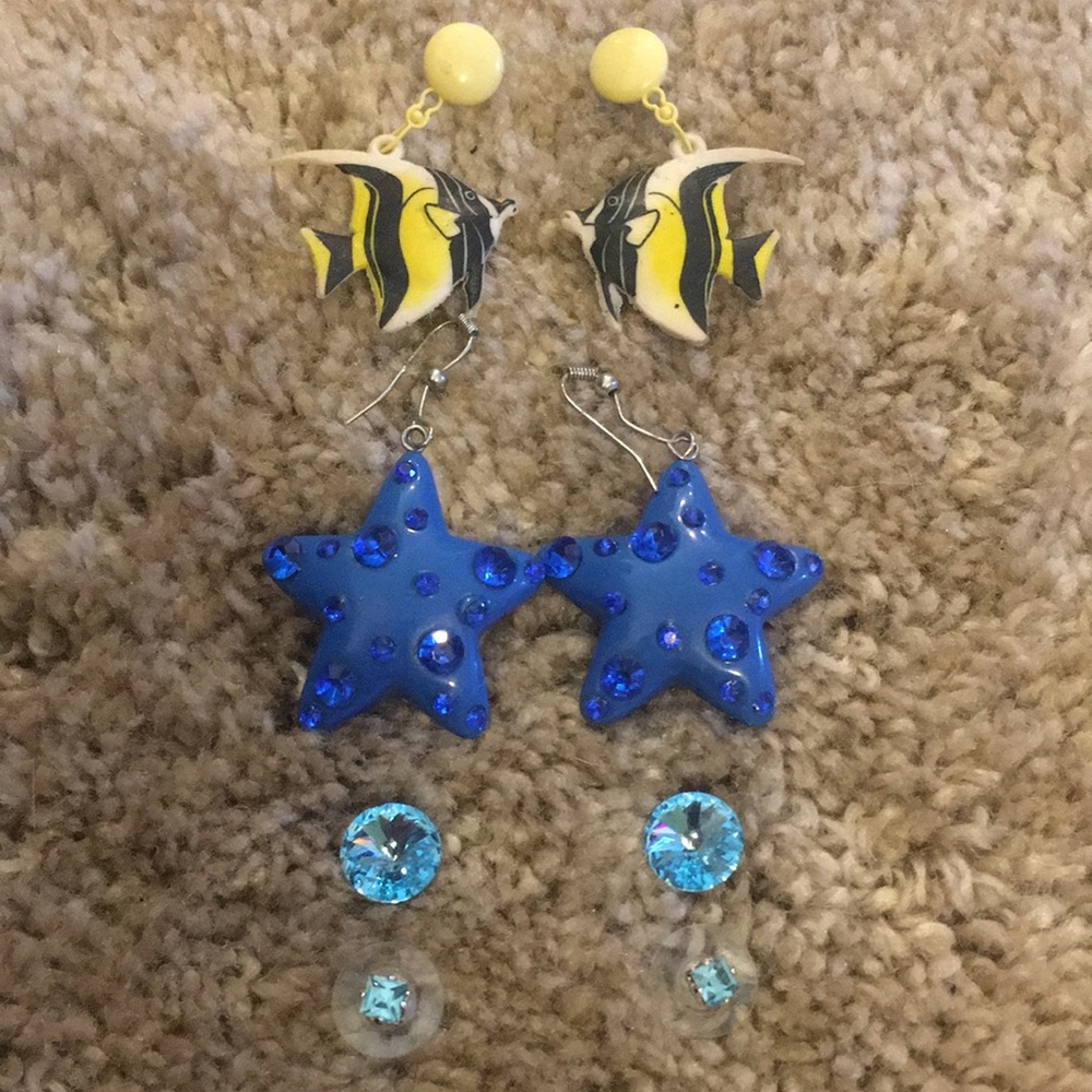 ⚫️5/$25 Under the Deep Blue Sea Earring Set⚫️